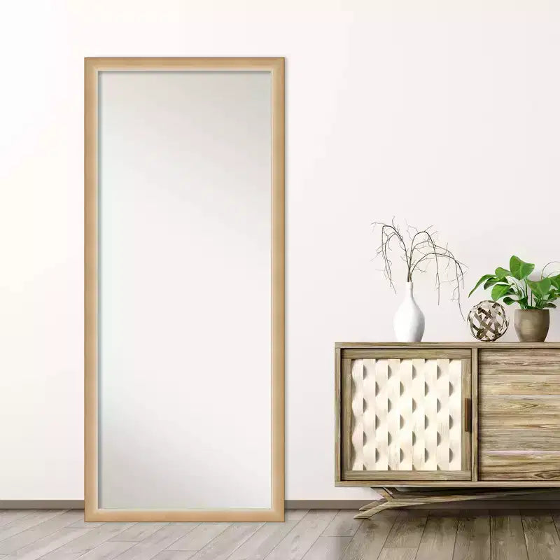 Specchio a figura intera incorniciato color oro sfumato 27" x 63"