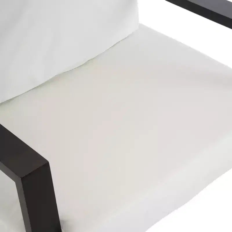 Poltrona Mid-Century Modern in Velluto con Telaio in Legno di Hevea